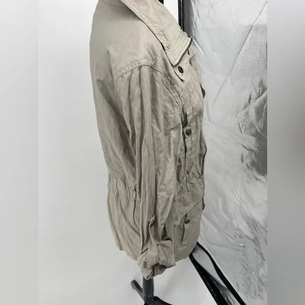 Coldwater Creek classic small beige jacket women's - Image 8