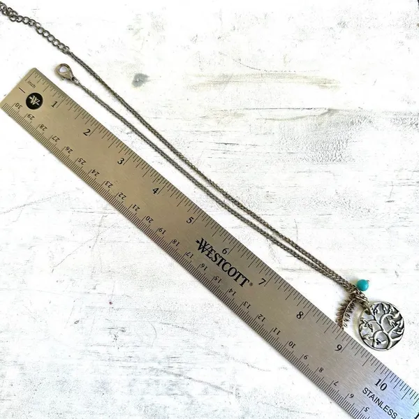 Silver tone tree charm pendant necklace - Image 5