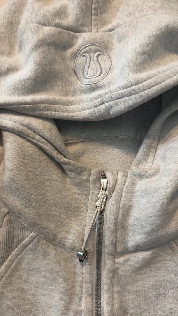 Scuba Lululemon Half-Zip - Image 4