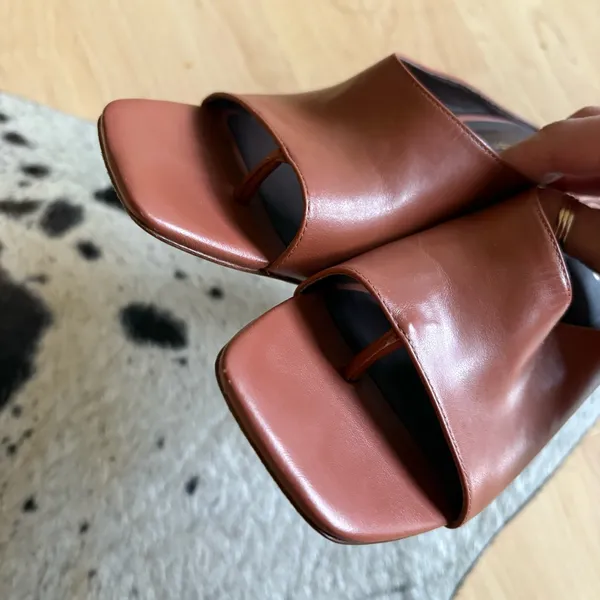 REFORMATION Lou Lou Block Heel Mule In Brown Size‎ 6.5 - Image 5