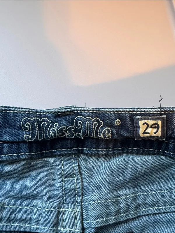 Miss Me Easy Skinny Jeans 29 Mid Rise Rhinestone Embroidered Y2K Blue - Image 2