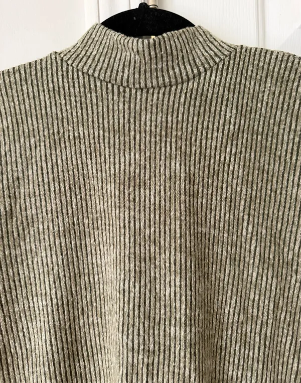 Anthropologie Maeve Bow-Back Twofer Oversized Top/Sweatshirt, Size XS - Image 8