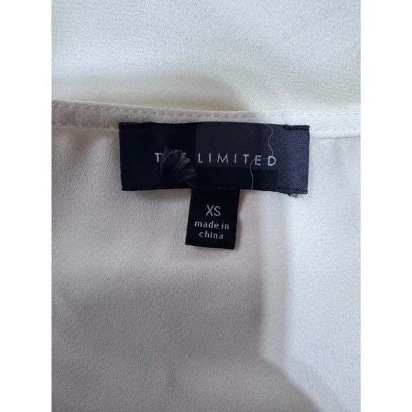 The Limited XS White‎ Cream Tank Top Women's Scoop Neck Layering Shell - Image 3