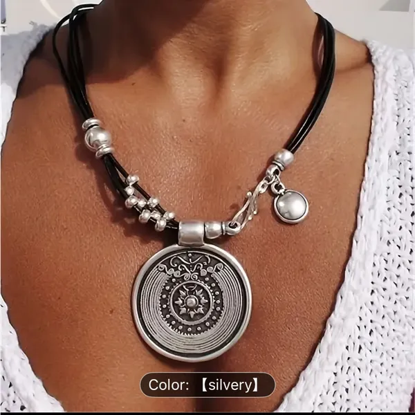 Elegant Silver Round Pendant Necklace - Image 3