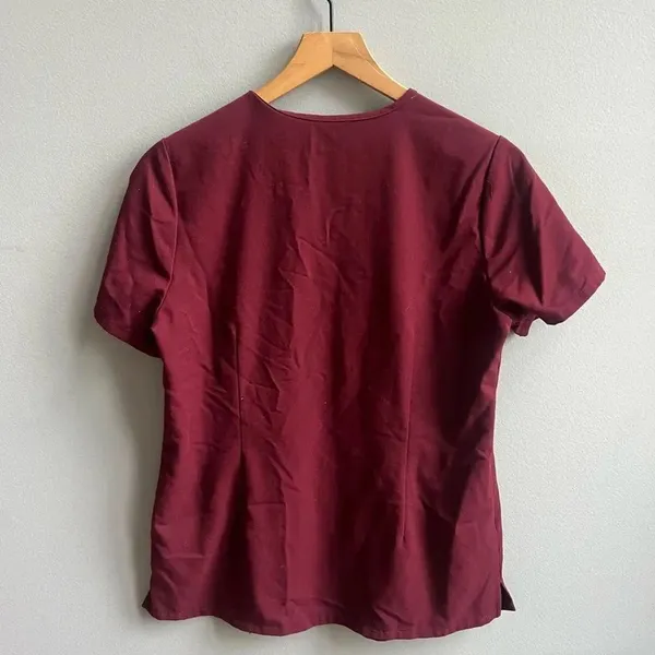 FIGS Catarina One-Pocket Scrub Top Burgundy Size Small - Image 6