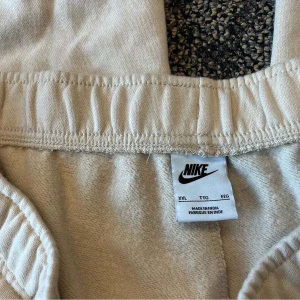 Nike Sportswear Club Fleece Joggers - Sanddrift - Image 8