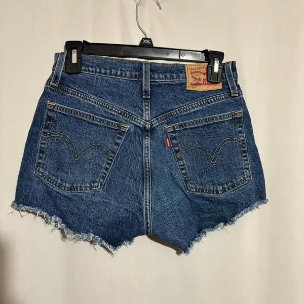 Levi’s 501 Denim Button Fly size 26 Shorts - Image 3