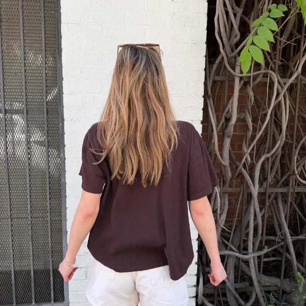 White stag y2k Brown textured V-neck top with puff sleeves Size XL - Image 4