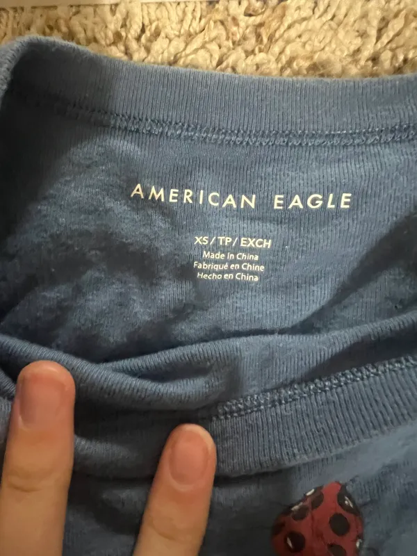 American Eagle Blue Cropped Shirt - Image 2