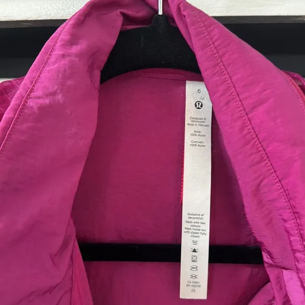 Lululemon windbreaker - Image 3