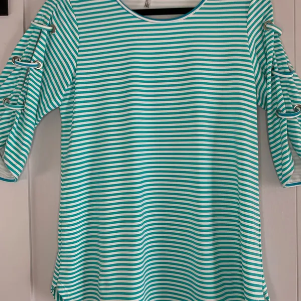 Lulu B Small Aqua Stripe UPF Top Lace Sleeve Coastal Beach Resort Cruise - Image 9