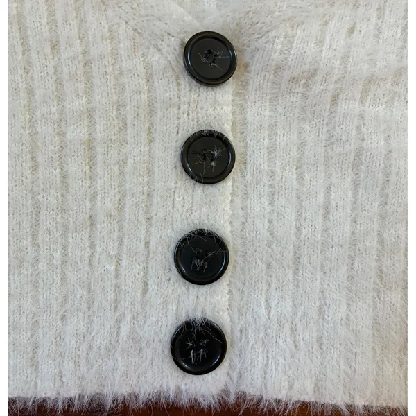 BDG Urban Outfitters Ivory Fuzzy‎ Cropped V-Neck Cardigan Sweater XS - Image 5