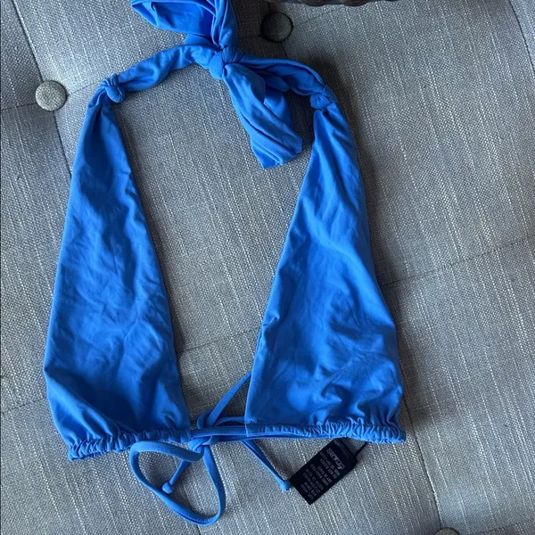 VYB Swim Perriwinkle Blue Two Piece Bikini Set Size Medium - Image 4