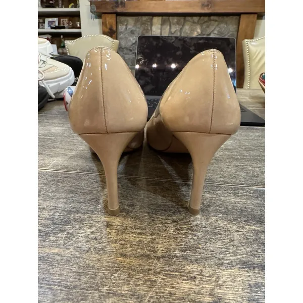 Stuart Weitzman Women's Nude Patent Leather Pumps Heels Size 7.5 N - Image 5