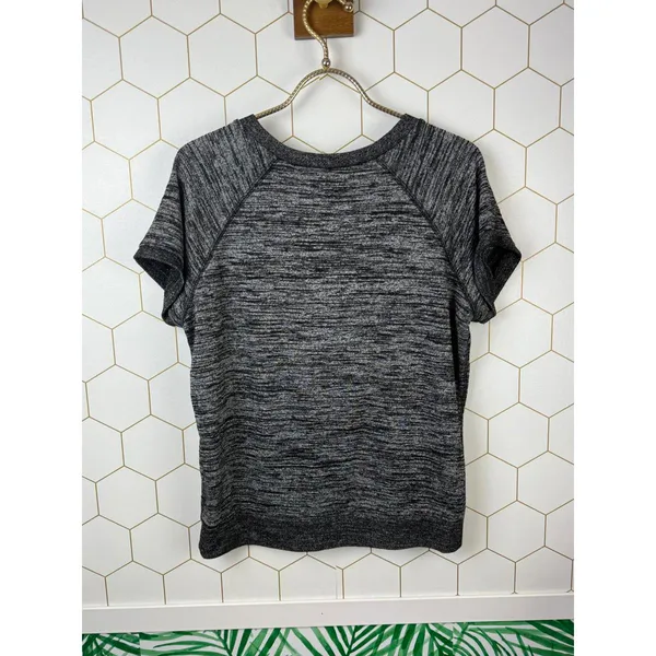 Golden TNA by Aritzia Heathered Wash Grey Short Sleeve T-Shirt - Size - Medium - Image 2