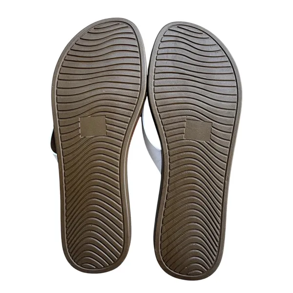NWOB Soda Ella White Flip Flop Sandals Brown Footbed Size 10 - Image 11