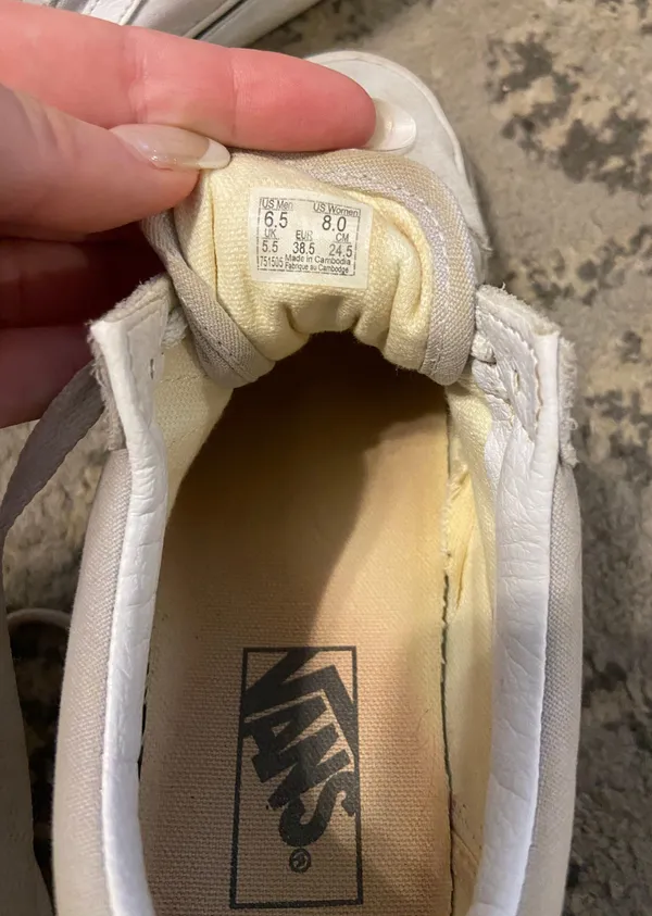 Vans Gray Low Top - Image 3
