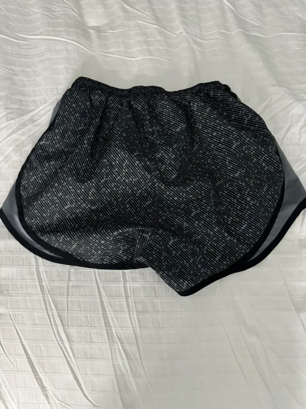 Nike Shorts - Image 4