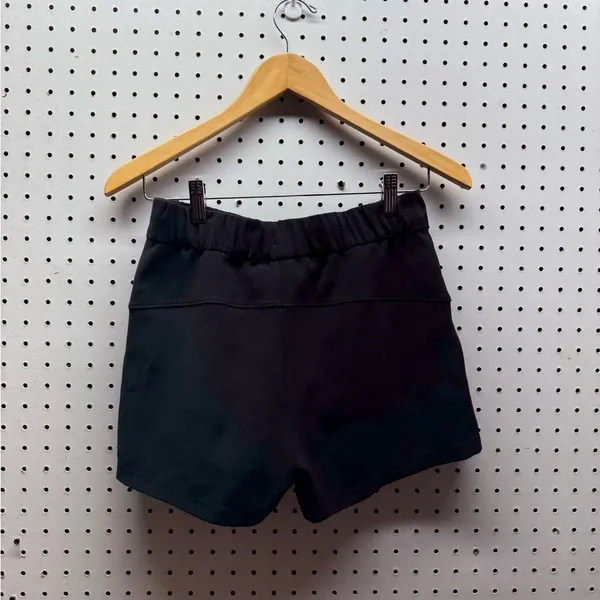 Lululemon On The Fly Black Women's Shorts - Image 5