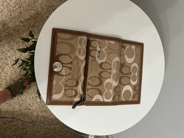 Coach Wallet - Image 2