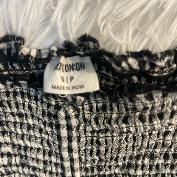 Cute ruched Gingham tie ruffle crop top - Image 2
