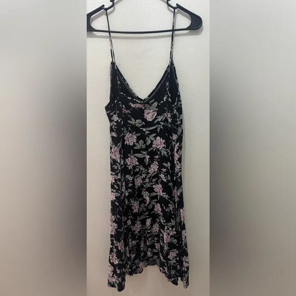 Lulu's Black Floral Midi Dress - Image 7