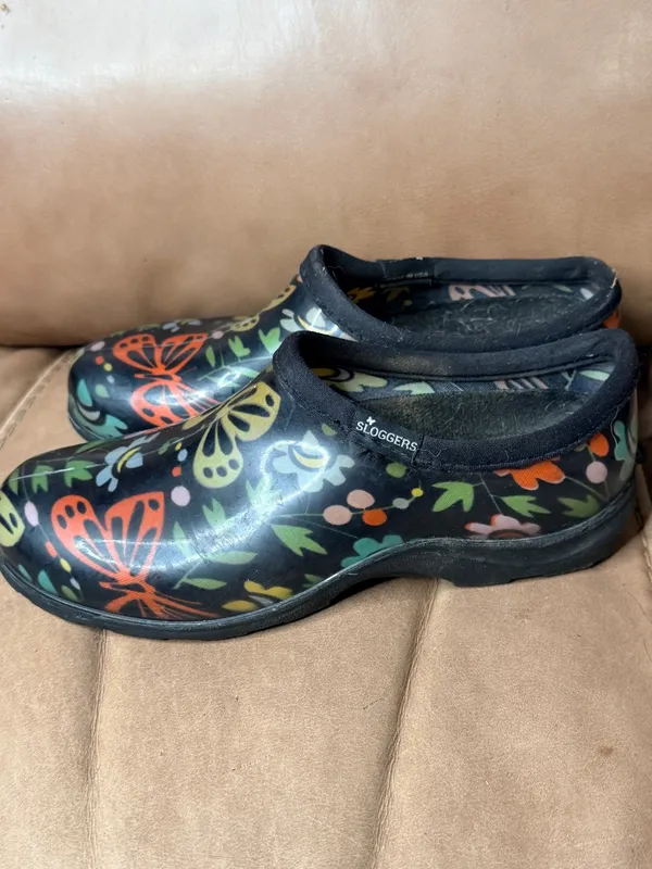 Sloggers Clogs - Image 2