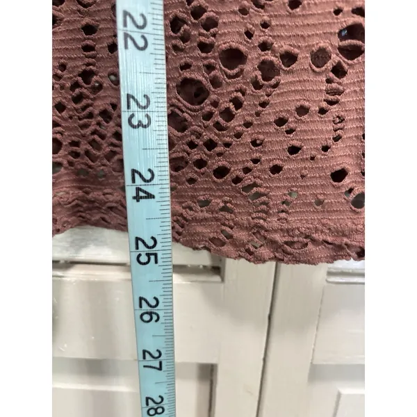 Mossimo Holey Paisley Short Cap Sleeve Round Neck Top Size XL Soft - Image 3