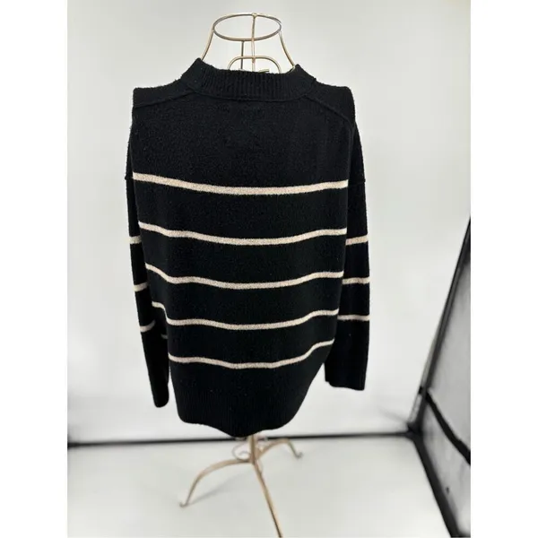 Aerie Unreal Stripe Sweater XS Black Cream Crewneck Knit Pullover Women - Image 10