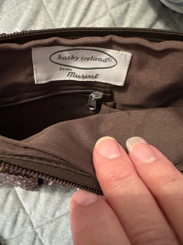 NWOT Kathy Ireland brown clutch bag - Image 4