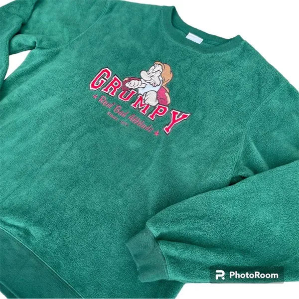 Disney Snow White Seven Dwarfs Grumpy Embroidered Sweatshirt Size Medium PC - Image 2