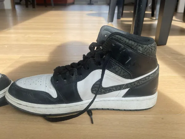 Jordan Nike  1s - Image 3