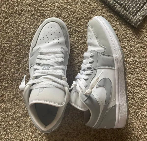 Air Jordan 1 Low - Image 5