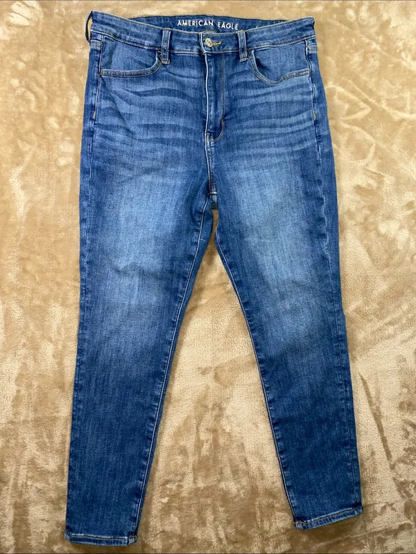 American Eagle Outfitters Women’s Skinny Jeans - Classic Blue Wash - Image 3