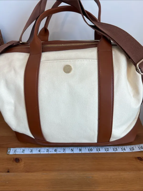 Canvas Weekender Bag with Brown Leather Trim - Image 7