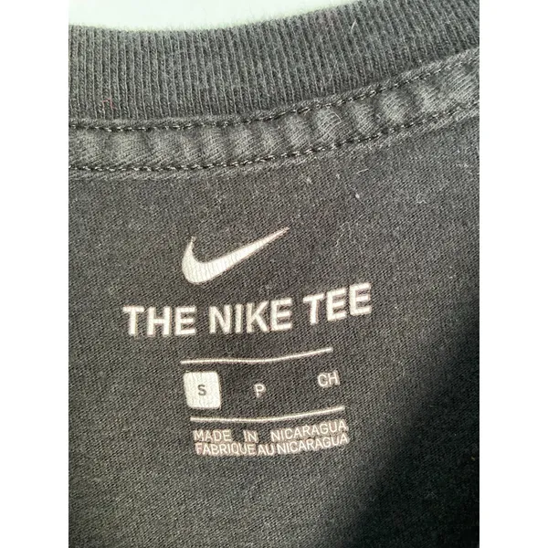 Nike Swoosh Tee Size Small Black Just Do It Casual - Image 4
