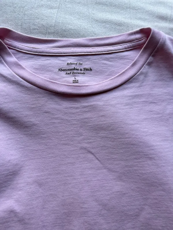 abercrombie and fitch pink tshirt - Image 3