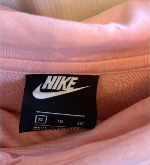 Nike Hoodie Sweatshirt - Image 3
