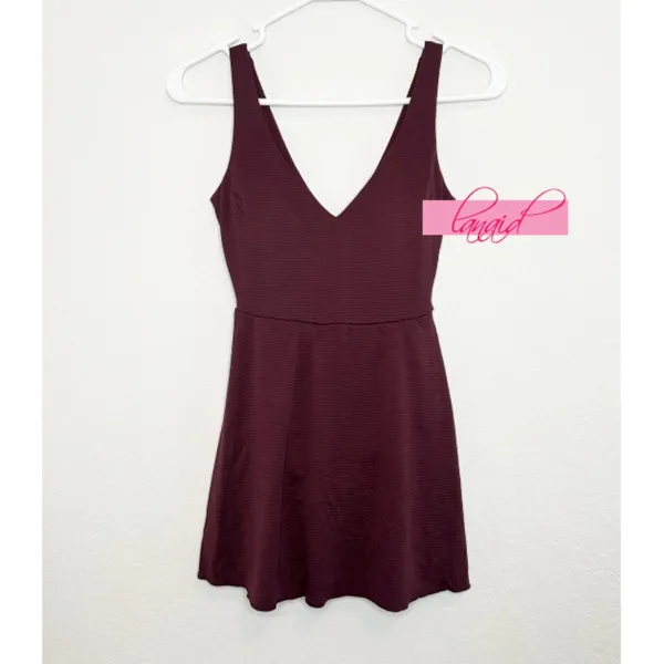 Spanx Pique Shaping Swim Dress Mulberry V-Neck Jacquard A-Line Skort Fit-&-Flare - Image 7