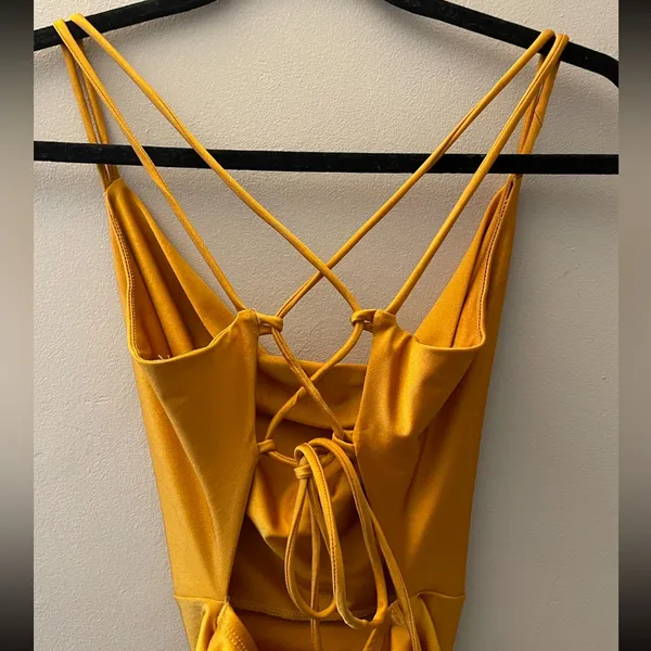 Windsor gold strapped dress - Image 5