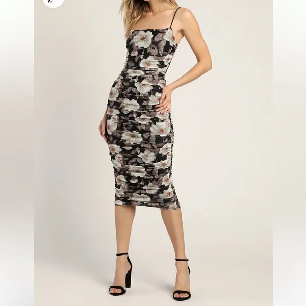 Lulu’s We Really Mesh Black Floral Print Sleeveless Ruched Midi Dress NWT Small - Image 3