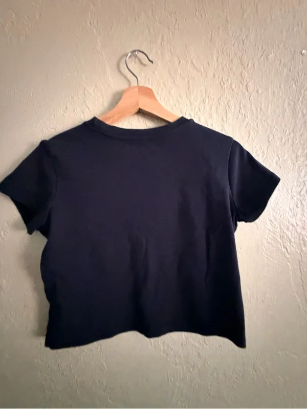 Black 'Bride of Chucky' Graphic Crop Tee - Image 2