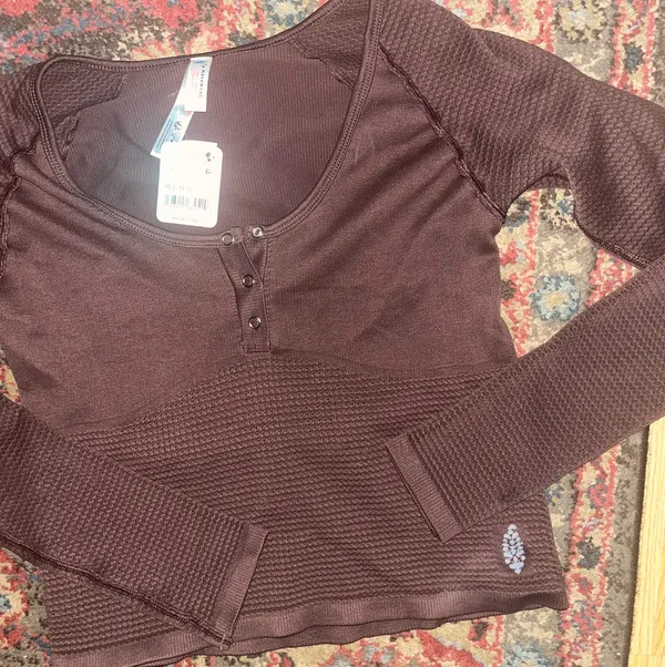 NWT FP movement bail out long sleeve - Image 4