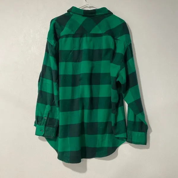Aerie Green Plaid Flannel Shirt Button Down Cozy Oversized Top Size M - Image 3