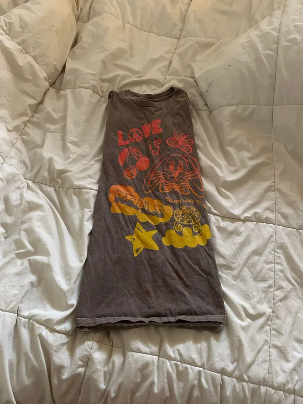 Urban Outfitters T-shirt - Image 2