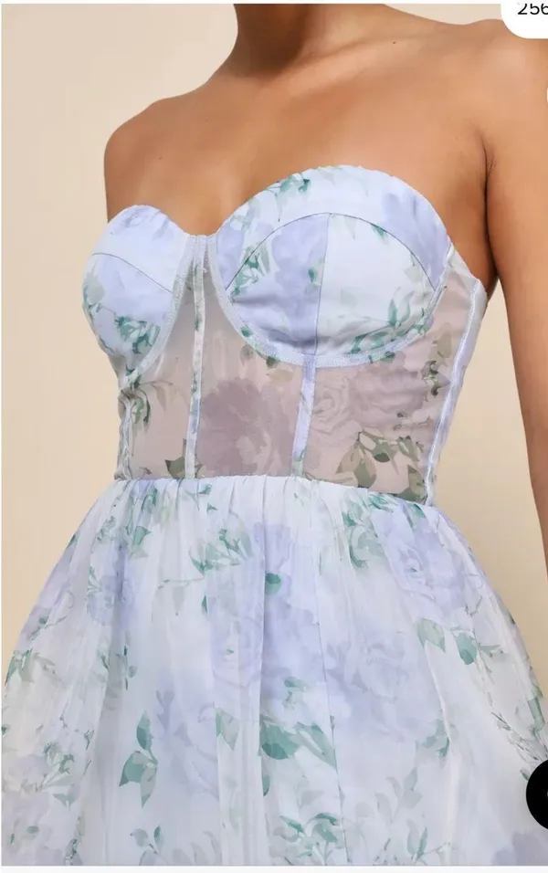 Lulus Floral wedding guest dress - Image 3