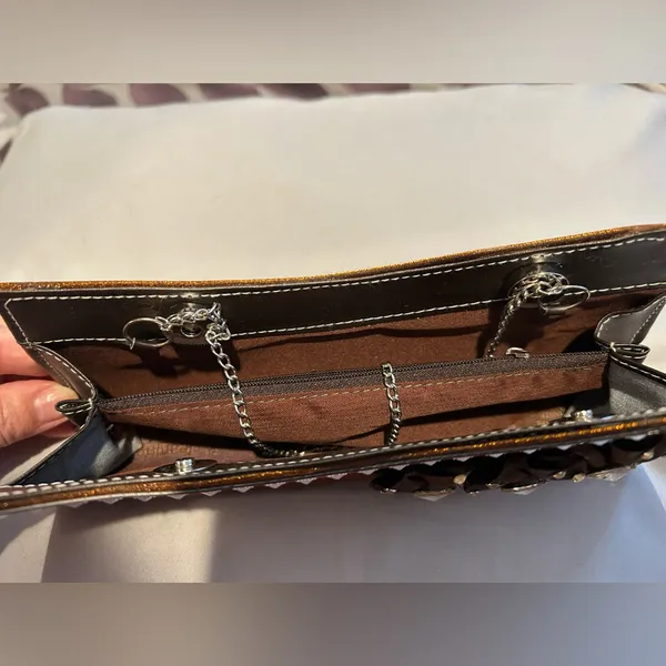 Vintage Elegant Brown Evening Clutch - Image 2