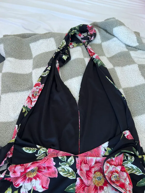 Express Halter Backless Floral Romper - Image 6