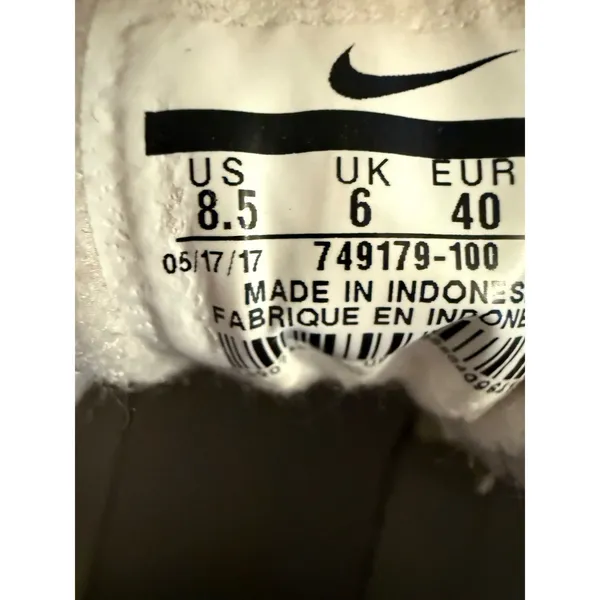 Nike Core‎ Motion TR Womens Training Shoes White Metallic Silver Sneakers - Image 12