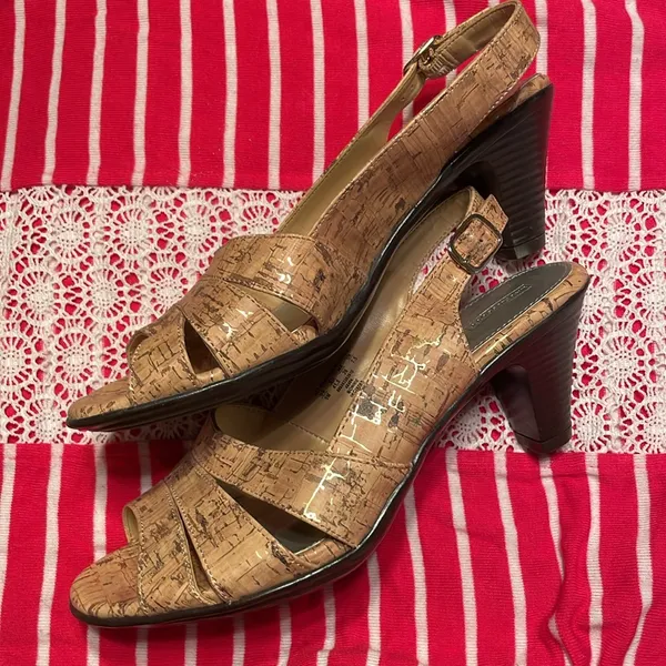 Laura Scott Sling back open toe 2 inch heels - Image 5